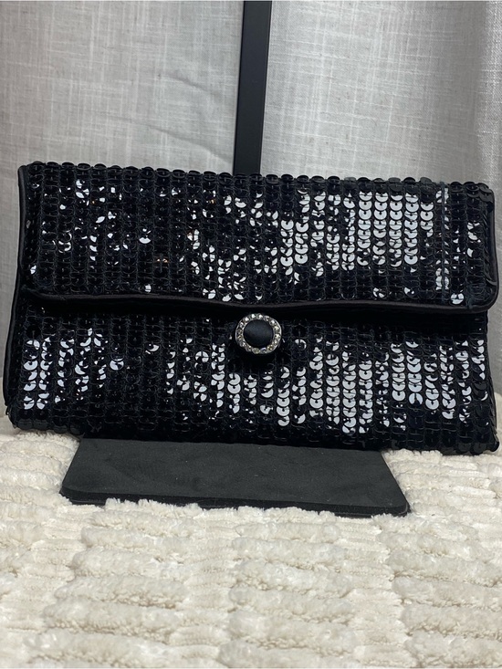 Norell Handbags - VTG 70’s Norell Black Sequin Clutch Evening Bag Rhinestone Button Closure EUC